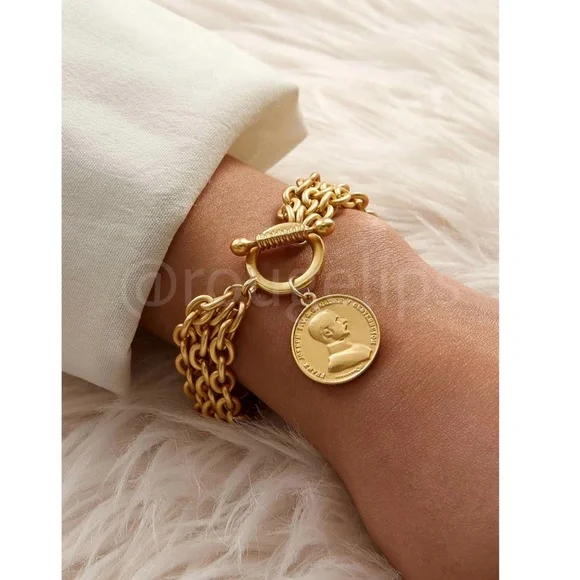 Coin Medallion Charm Rhinestone Gold Tone Chain Dangle Bracelet - Picture 5 of 6